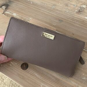 Kate spade wallet